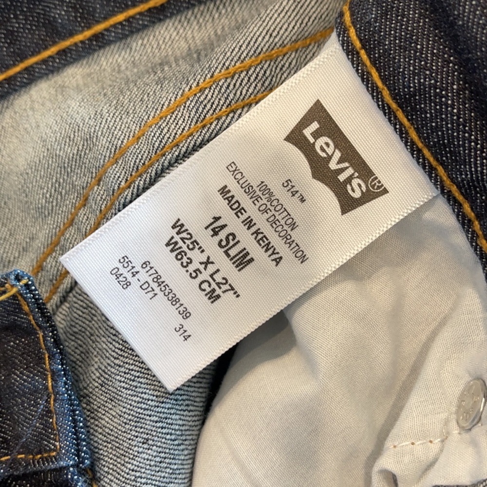 Levi’s - Picture 4 of 5